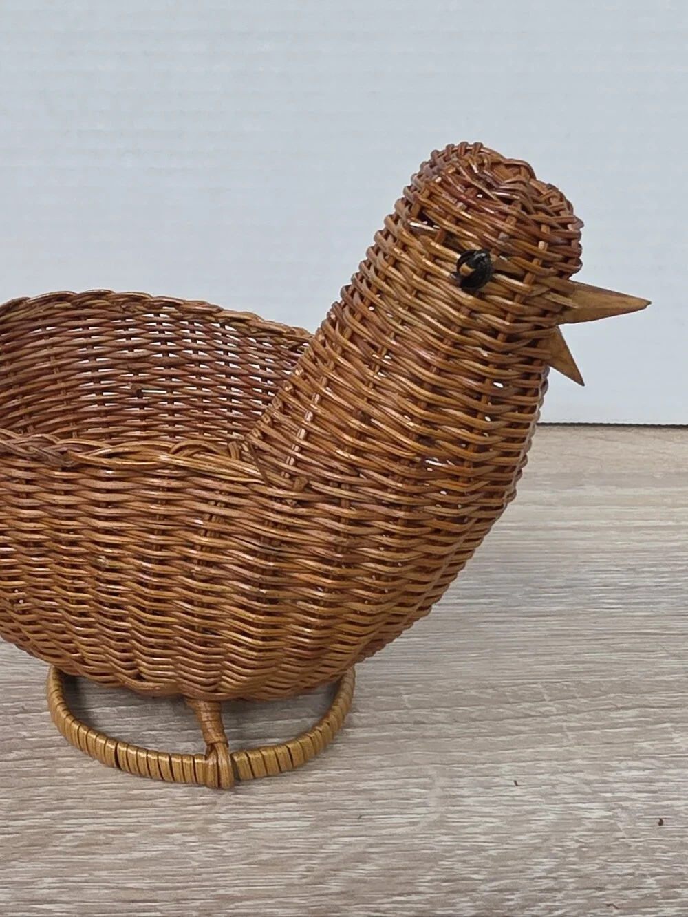 Vintage AVON Small Wicker Chick Woven Rattan Centerpiece Basket Farmhouse Decor